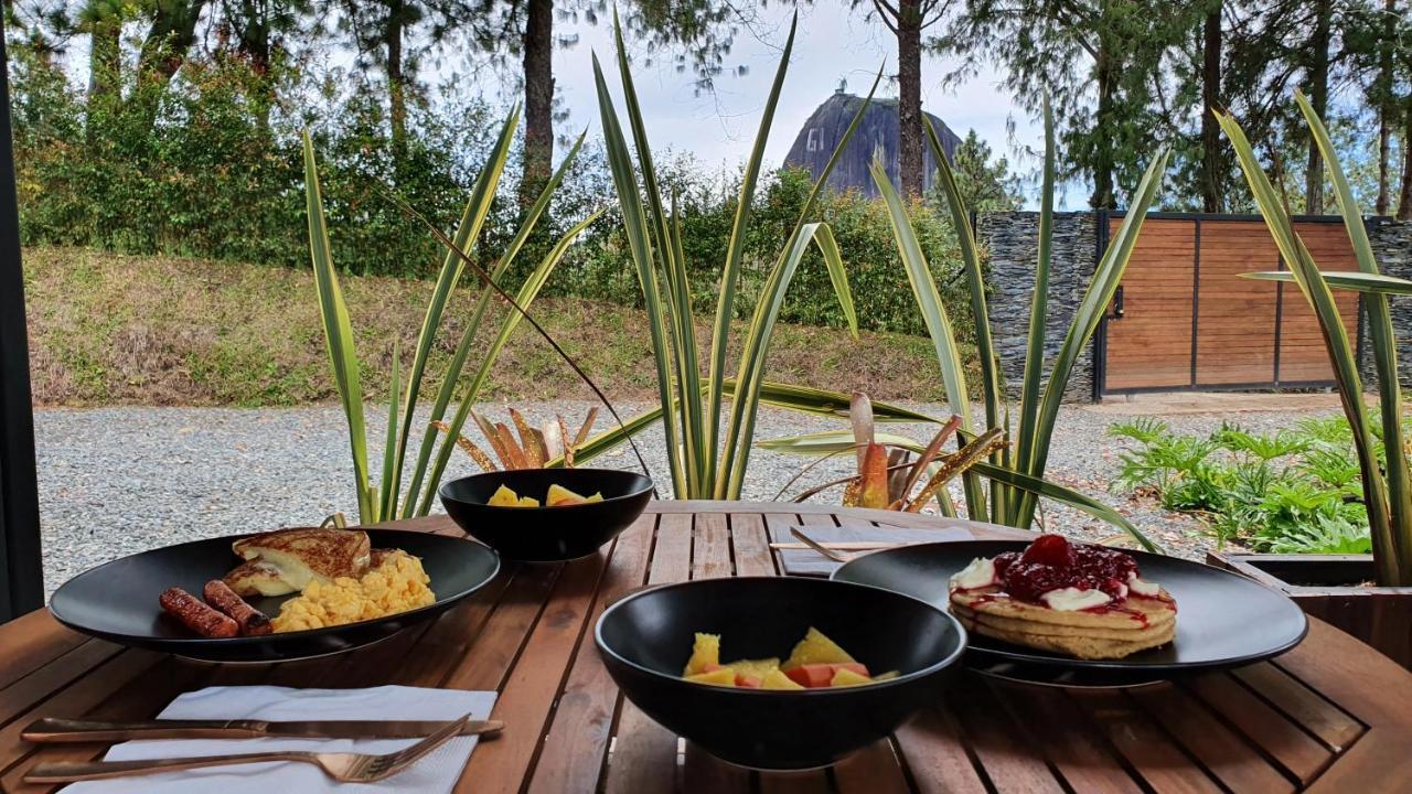 Готель Domus Glamping Гуатапе Екстер'єр фото