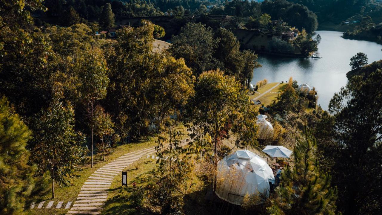 Готель Domus Glamping Гуатапе Екстер'єр фото