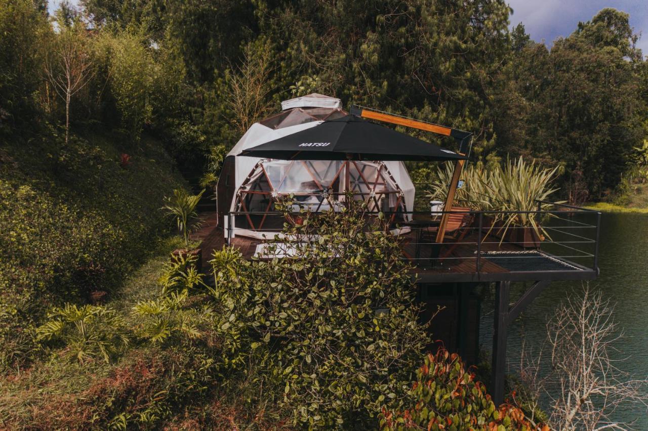 Готель Domus Glamping Гуатапе Екстер'єр фото