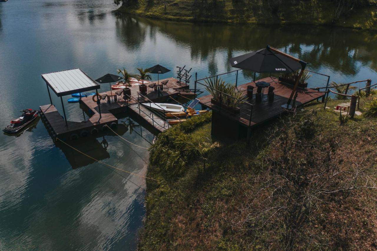 Готель Domus Glamping Гуатапе Екстер'єр фото