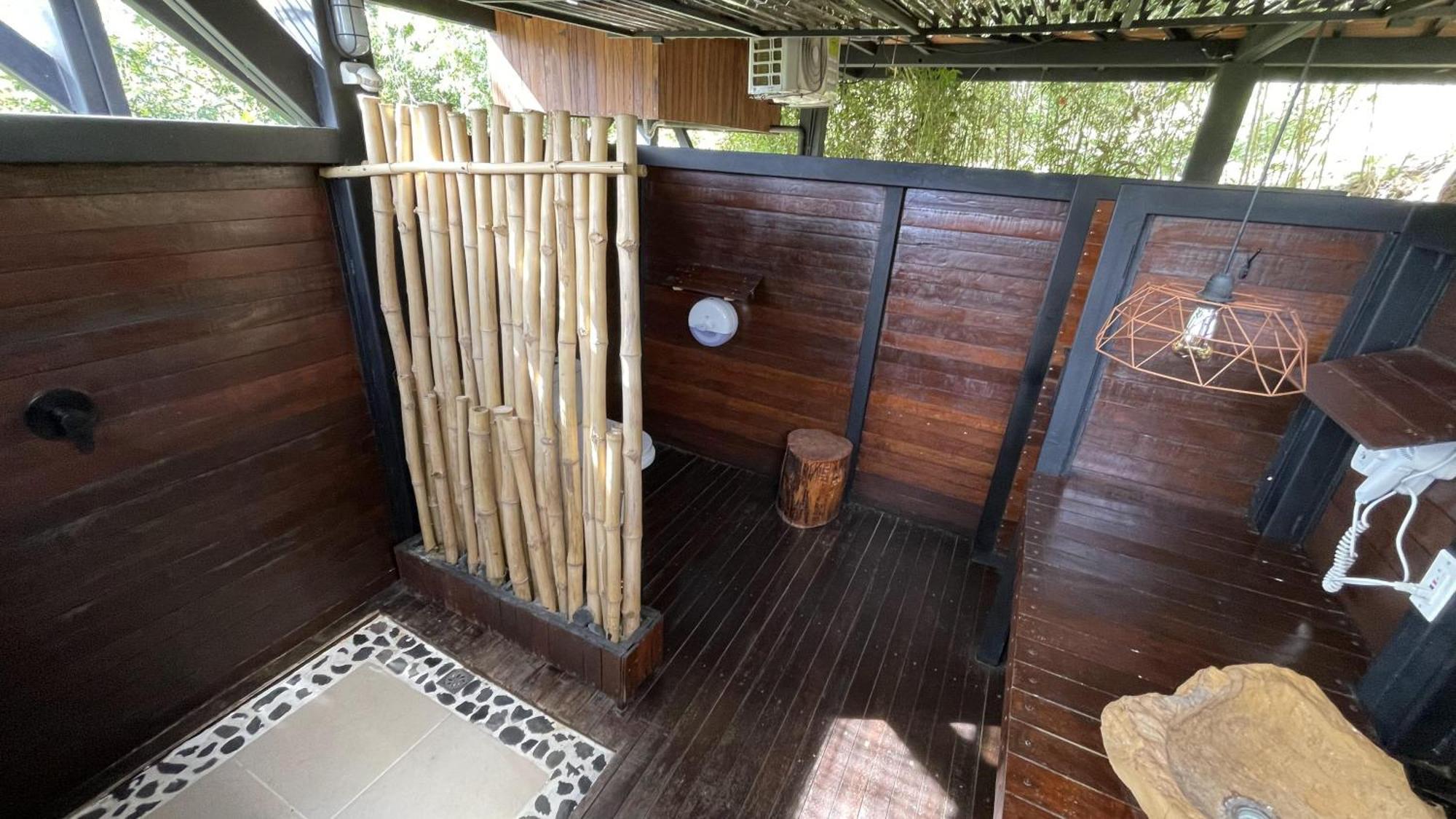 Готель Domus Glamping Гуатапе Екстер'єр фото