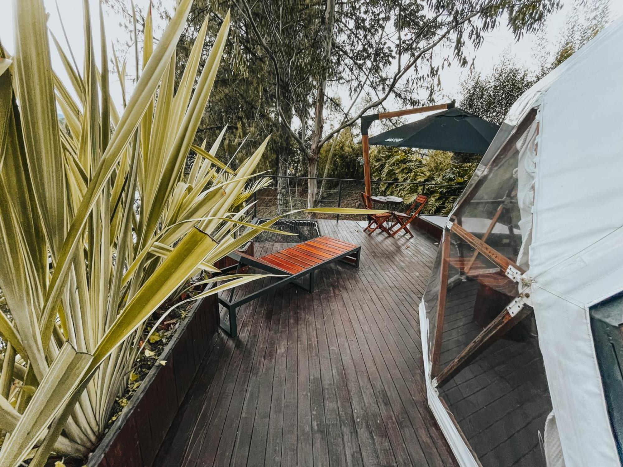 Готель Domus Glamping Гуатапе Екстер'єр фото